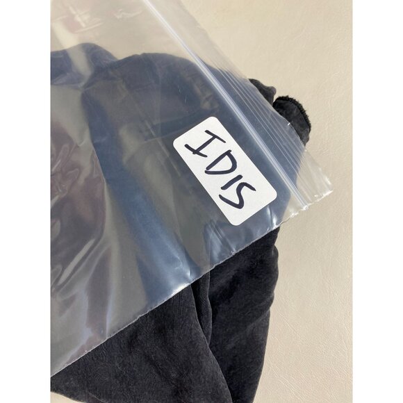 Otis & Maclain Black Silk Tank Top Size Small Lagenlook Lightweight Minimalist - Picture 14 of 16